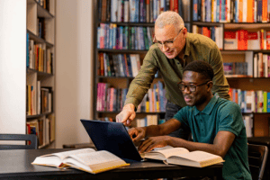 הוצאה לאור - המדריך המלא על כל התהליך שספר עובר במהלך ההבאה לדפוס